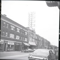 IL-Chicago-Davis-QNeg-negative-Q0316